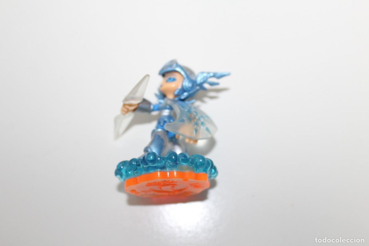 Figuras de goma y PVC: LOTE DE MU&Ntilde;ECOS SKYLANDERS ACTIVISION CON 2 BASES - Foto 23