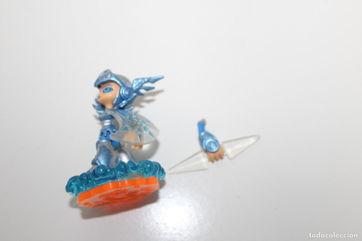 Figuras de goma y PVC: LOTE DE MU&Ntilde;ECOS SKYLANDERS ACTIVISION CON 2 BASES - Foto 25