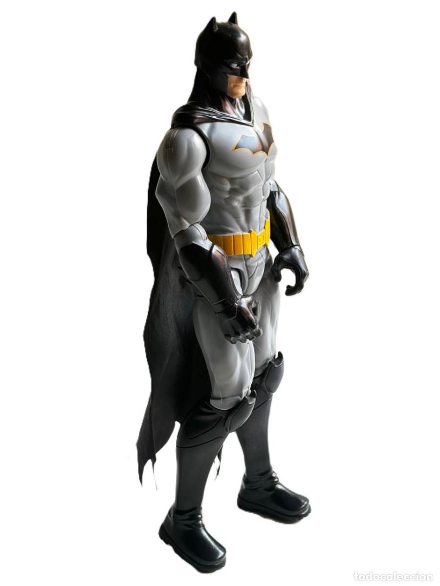Rubber and PVC Figures: FIGURA BATMAN CLASSIC DC.COMICS 30 CM. ALTO