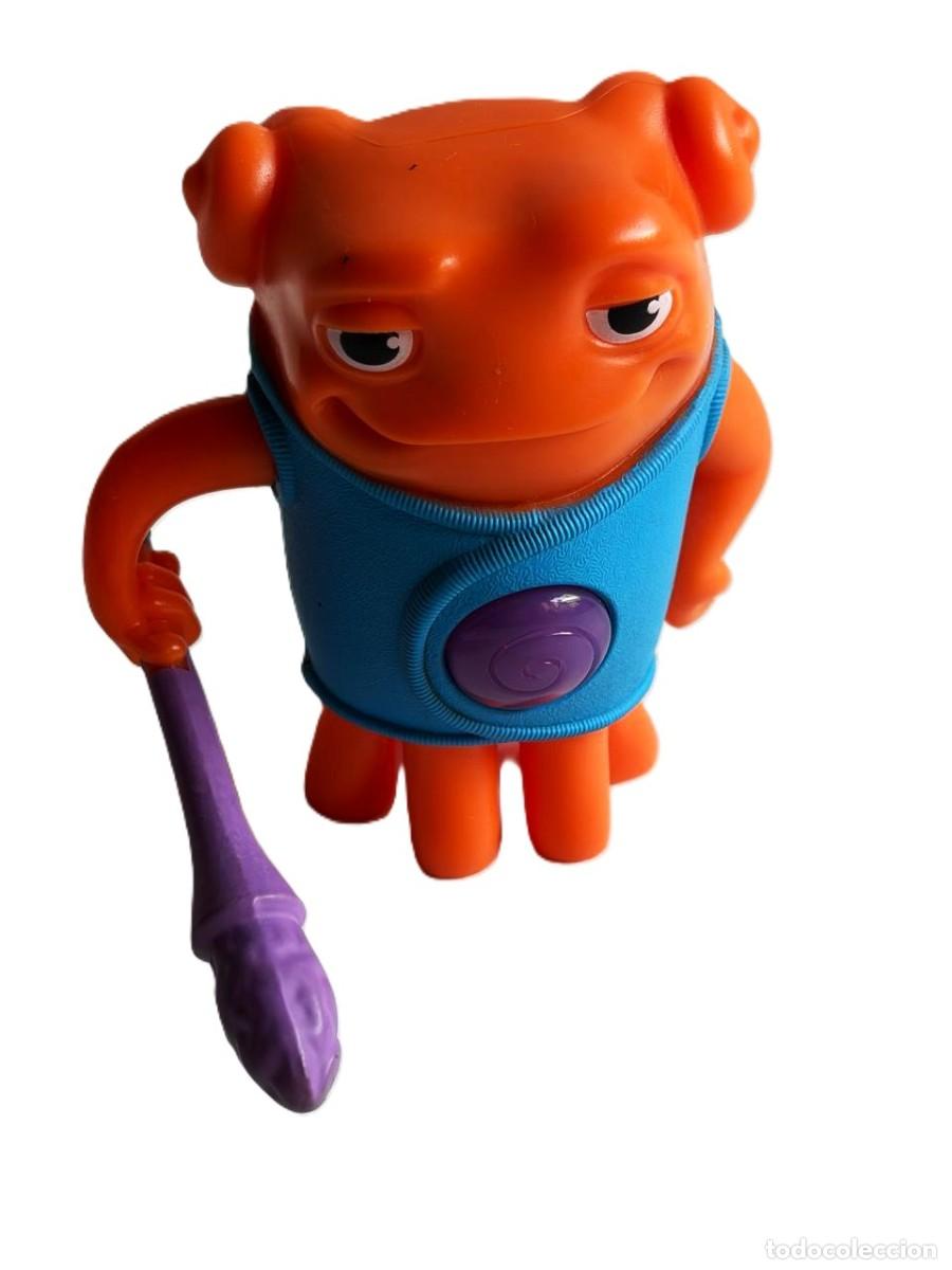Rubber and PVC Figures: FIGURA PELICULA HOME -HOGAR DULCE McDONALD'S 2015 8 CM. ALTO