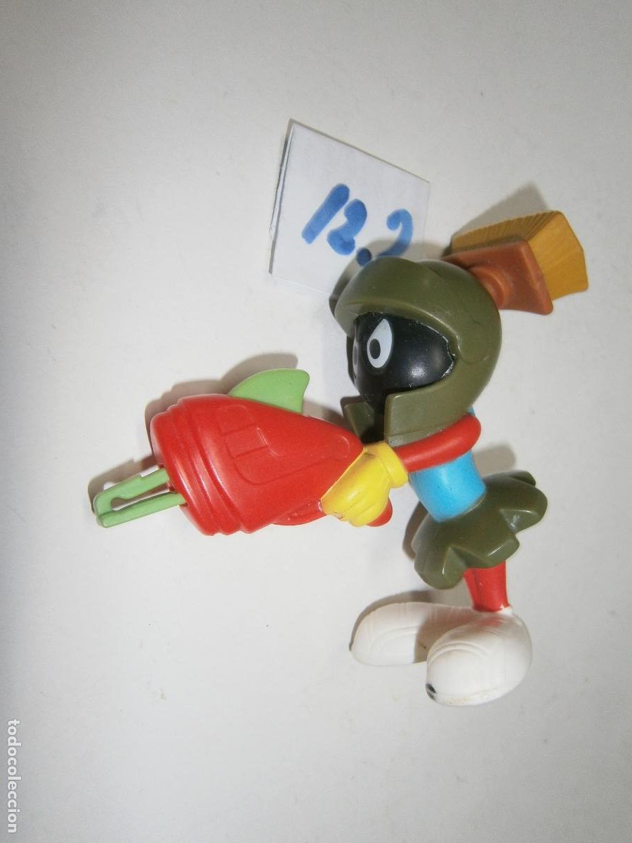 Figuras de goma y PVC: FIGURA DE DIBUJOS ANIMADOS - MARVIN EL MARCIANO