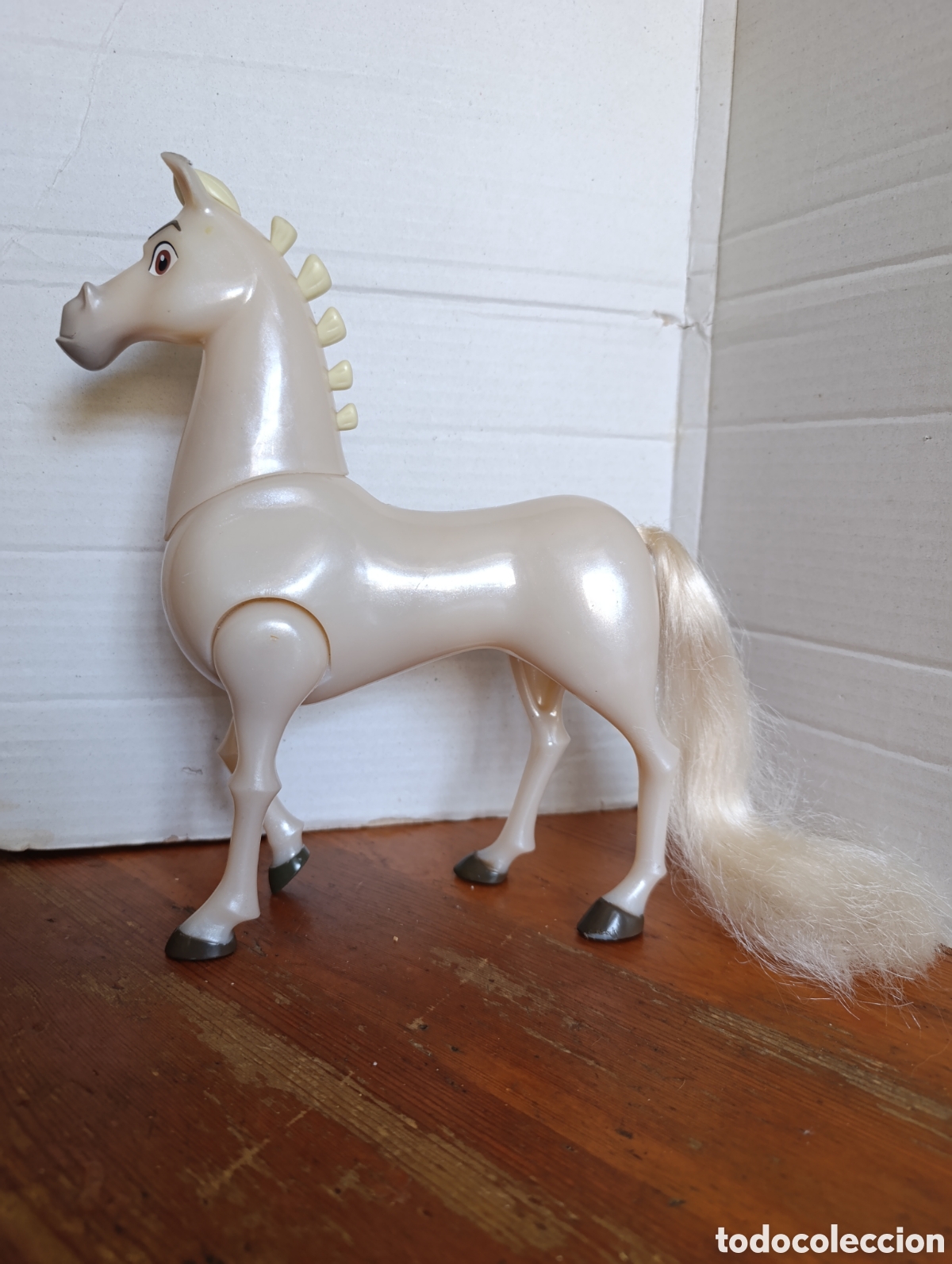 Figuras de goma y PVC: CABALLO DE PVC / SIN MARCA / TIPO MULAN - Foto 1