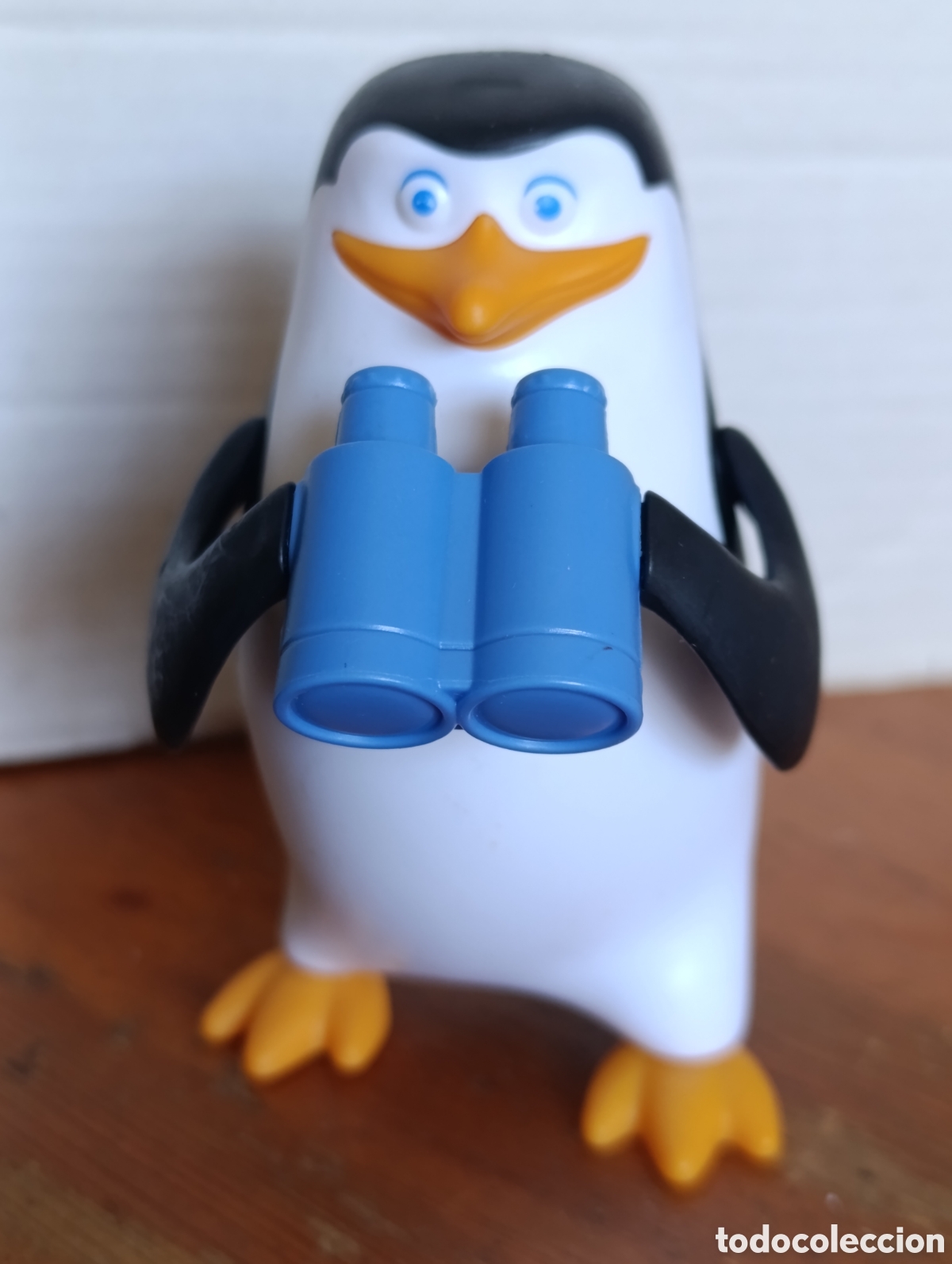 Figuras de goma y PVC: FIGURA DE PINGUINO.PVC.DE MG.PARA BK.-2016.