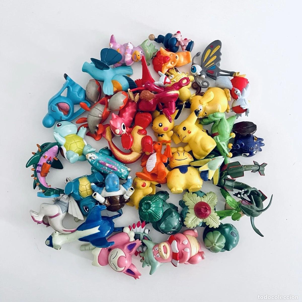 Rubber and PVC Figures: Lot 20 MU&Ntilde;ECOS PVC Charizard Meowth Haunter Pokemon TOMY official vintage 2000s ORIGINALES