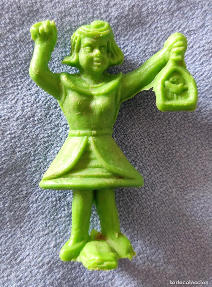 Figuras de goma y PVC: NI&Ntilde;A DE CAMYJET CAMY JET DUNKIN A&Ntilde;OS 70