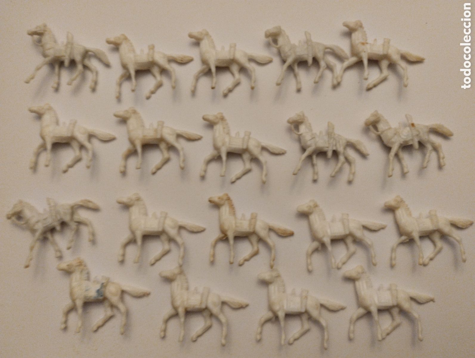 Figuras de goma y PVC: Lote caballos miniatura