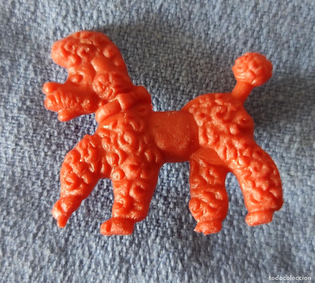 Figuras de goma y PVC: PERRO DUNKIN PIPAS CHURRUCA