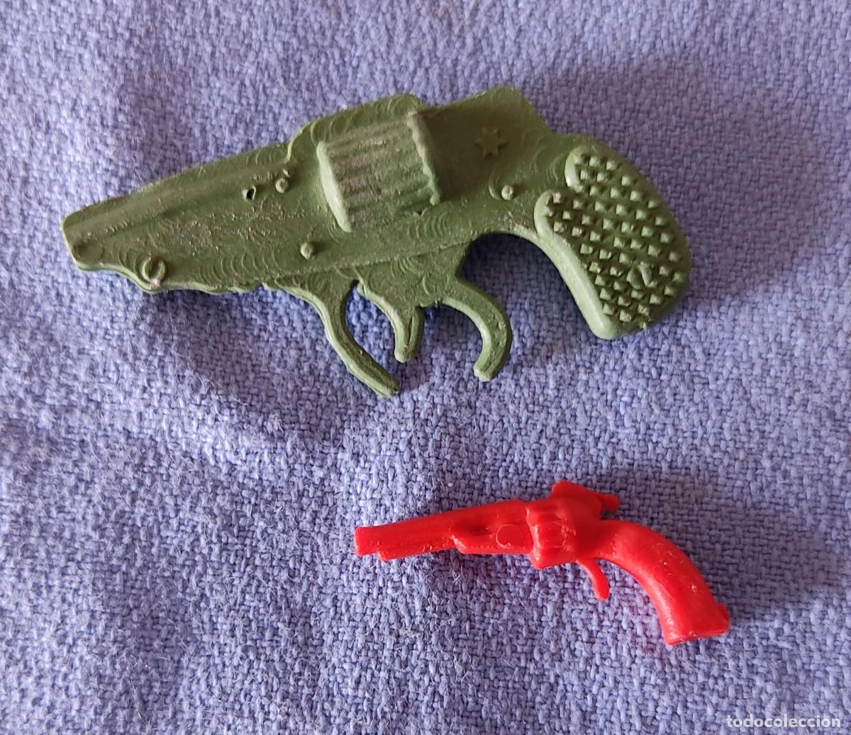 Figuras de goma y PVC: PISTOLAS DUNKIN PIPAS CHURRUCA