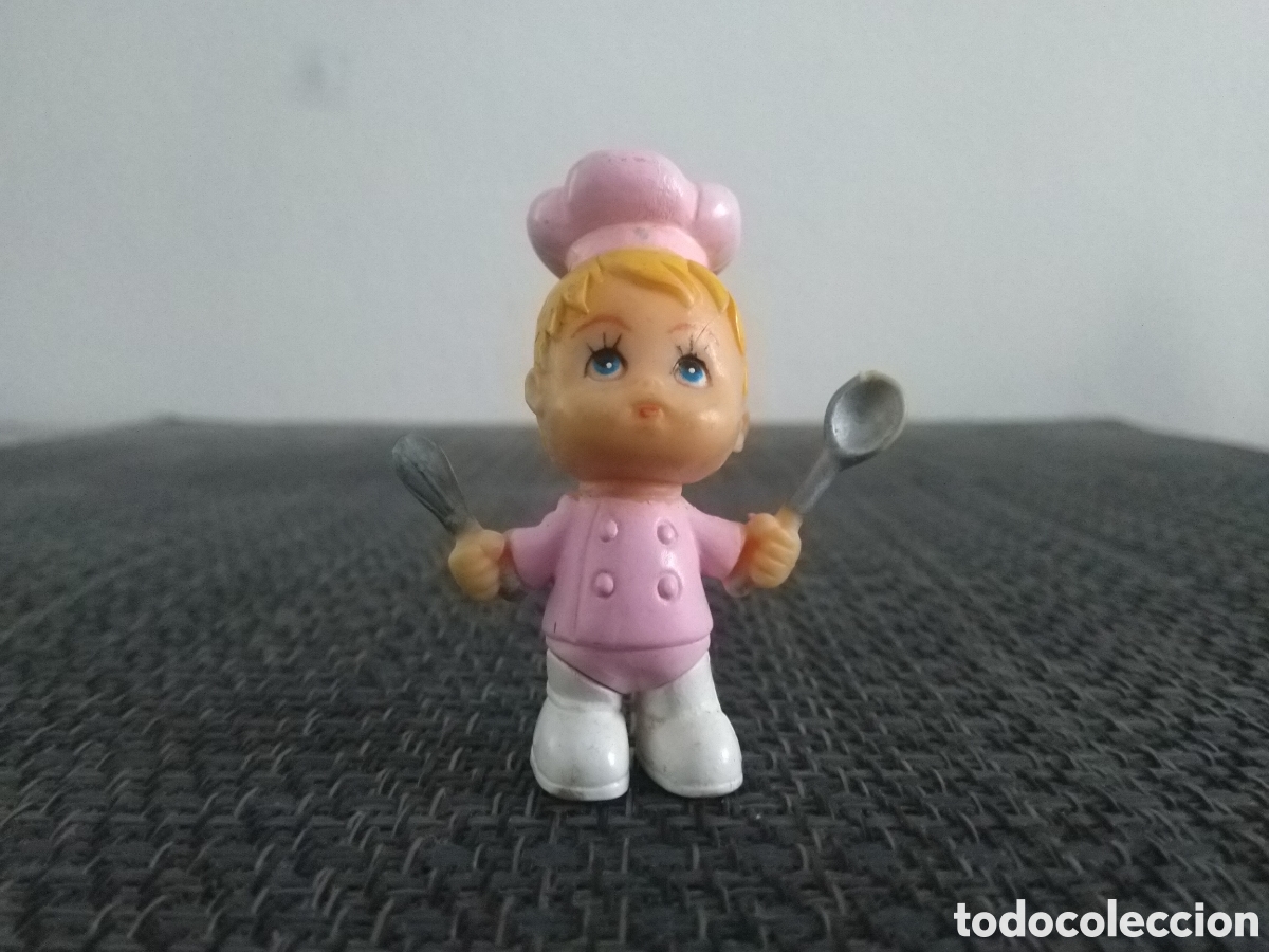 Figuras de goma y PVC: FIGURA PVC NI&Ntilde;O NI&Ntilde;A VINTAGE BEBE BABY COCINERA CHEFF