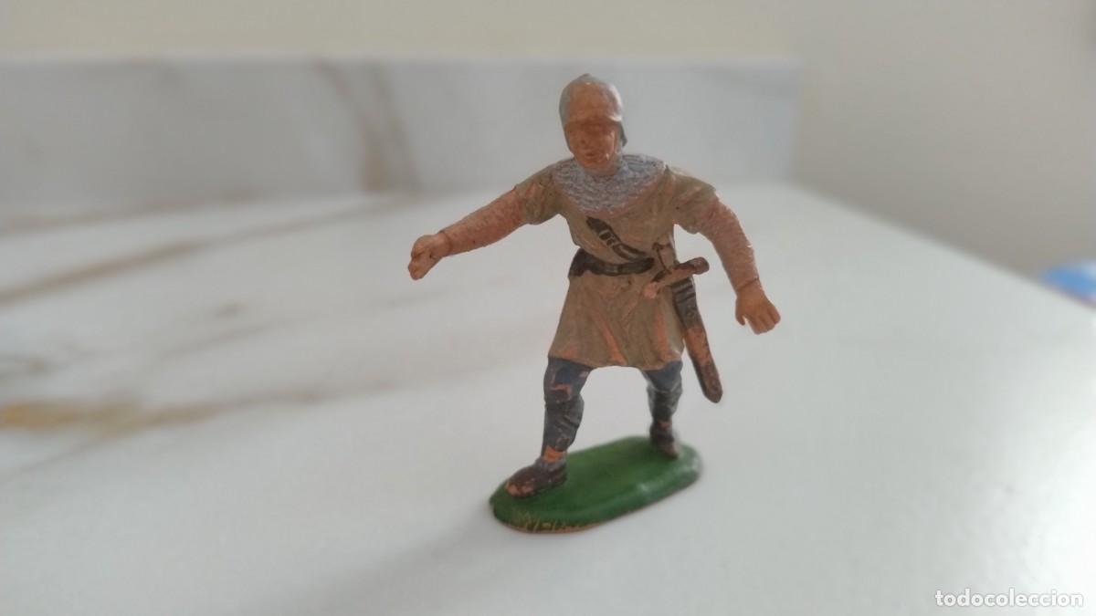 Figuras de goma y PVC: Figura soldado medieval Reamsa 180, a&ntilde;os 60