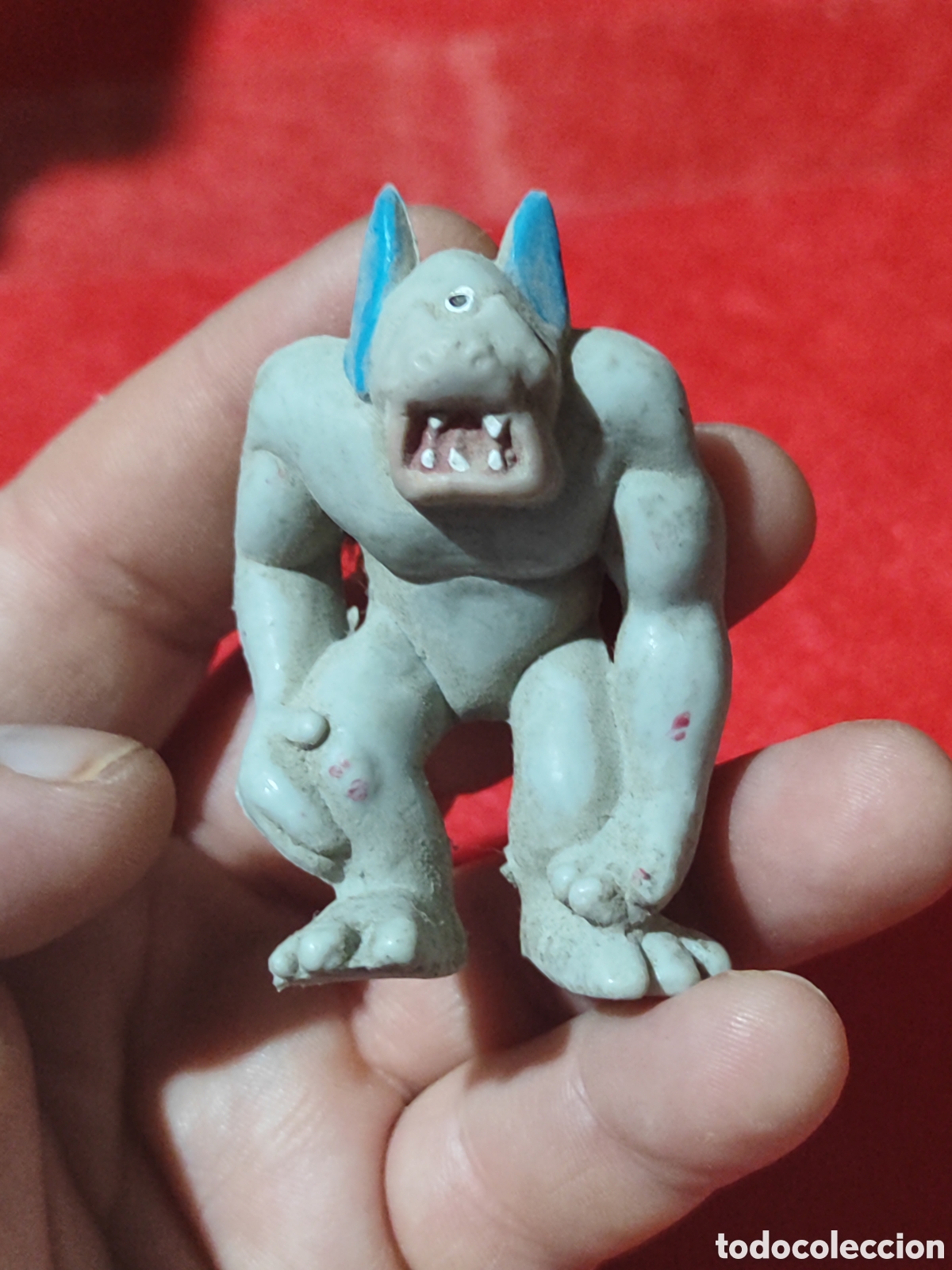 Figuras de goma y PVC: Rara y curiosa figura en PVC CICLOPE ERA DE LOS DINOSAURIOS YORAM GROSS 1984