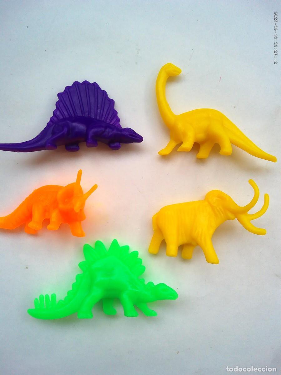 Figuras de goma y PVC: LOTE DE 5 FIGURITAS DE DINOSAURIOS , TIPO DUNKIN