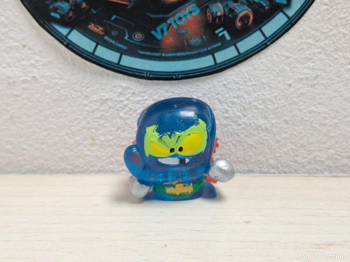 Figuras de goma y PVC: Superzings Pow Head 638 Crystal Serie 9 Magic Box Superthings