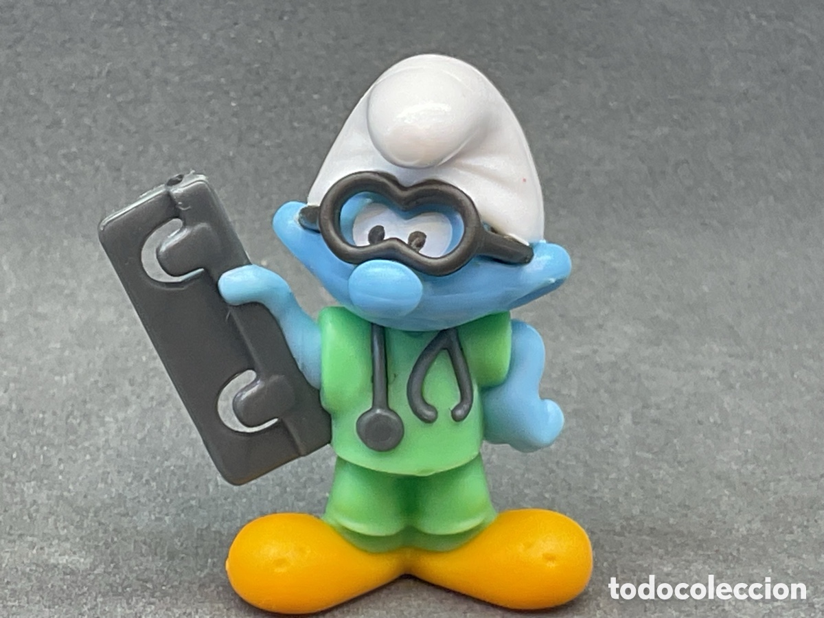 Figuras de goma Kinder: FIGURA DE PITUFO MEDICO CIRUJANO O RADIOLOGO . PEYO 2018.