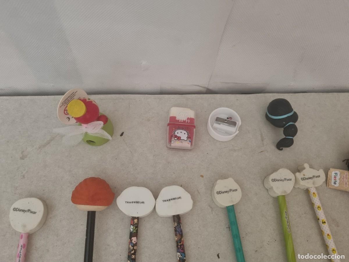 Figuras de goma y PVC: Lote de lapices con capucha variados - Foto 12