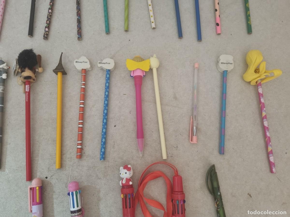 Figuras de goma y PVC: Lote de lapices con capucha variados - Foto 16