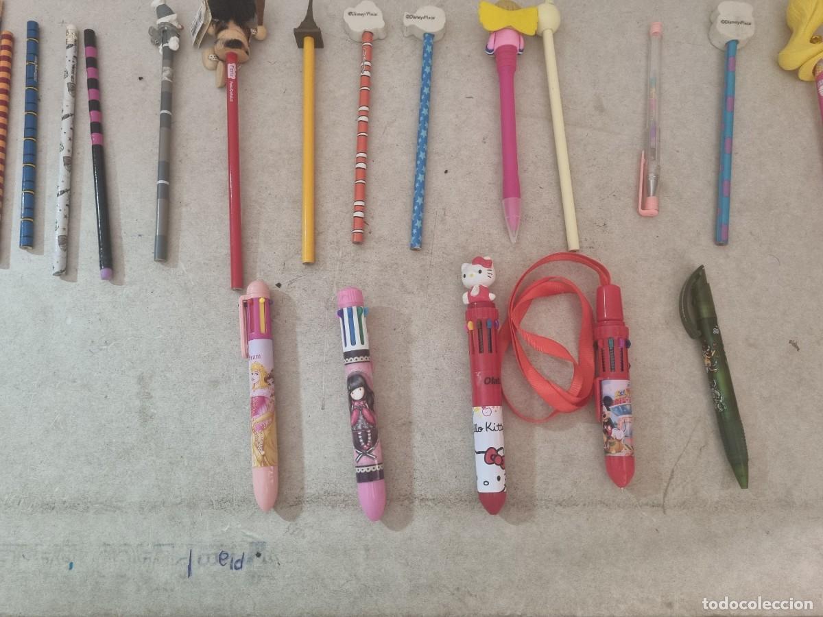 Figuras de goma y PVC: Lote de lapices con capucha variados - Foto 17