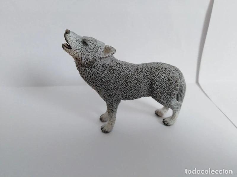 Figuras de goma y PVC: Schleich lobo aullando 14626