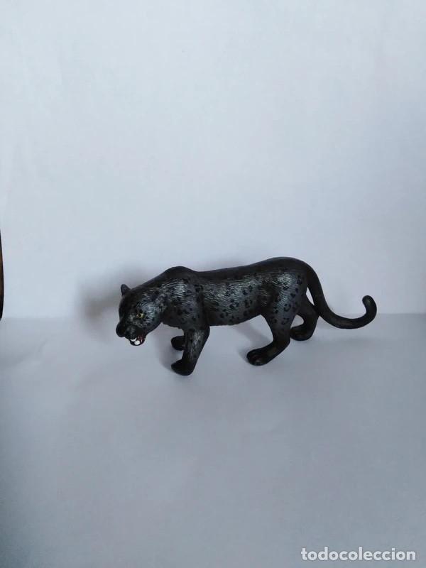 Figuras de goma y PVC: Schleich Bayala pantera Noctis 70428 - Foto 2