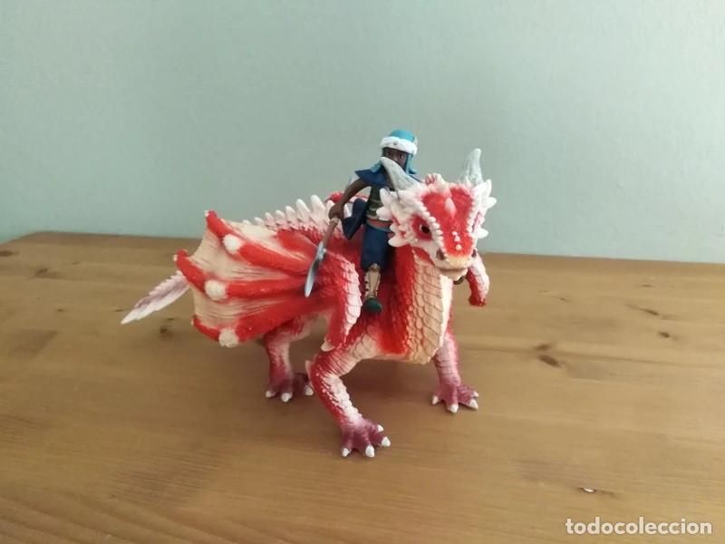 Figuras de goma y PVC: Schleich Bayala Jinete de drag&oacute;n joven 70465