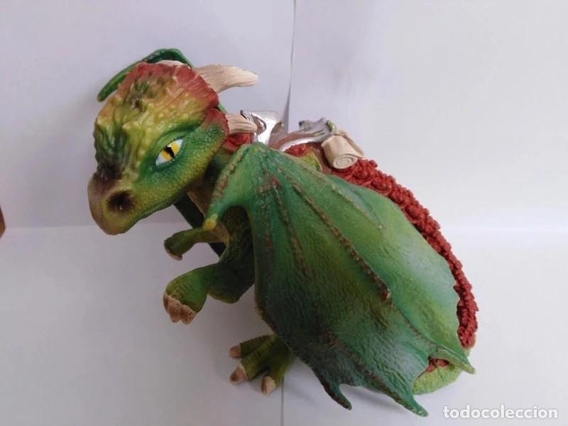 Figuras de goma y PVC: Schleich Bayala drag&oacute;n Nugur 70447