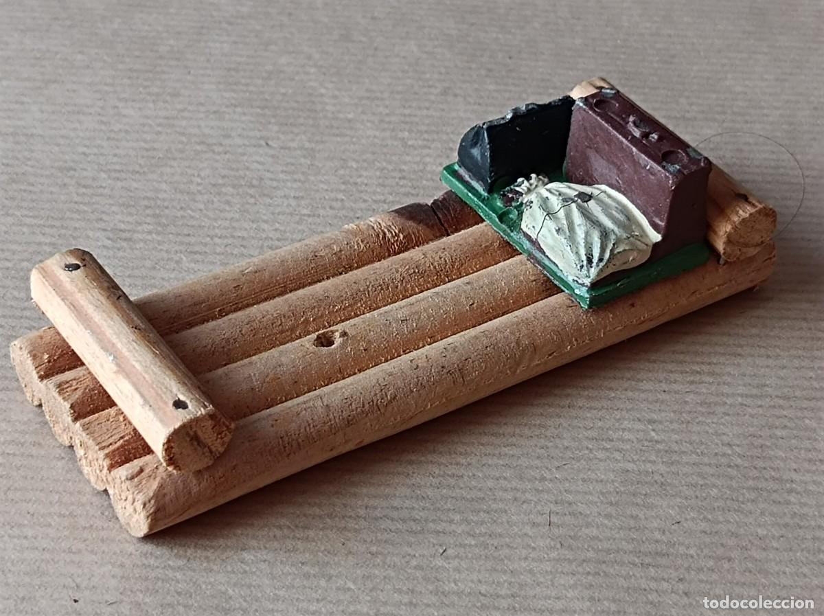 Figuras de goma y PVC: BALSA DE MADERA CON ACCESORIOS DE PL&Aacute;STICO SERIE OESTE FABRICANTE REAMSA