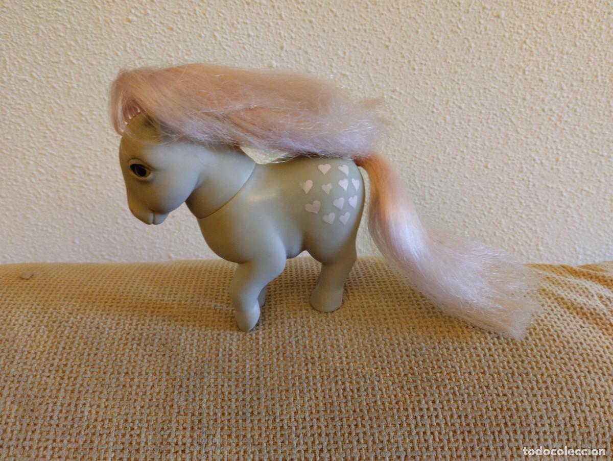 Rubber and PVC Figures: Peque&ntilde;o Pony ojos durmientes