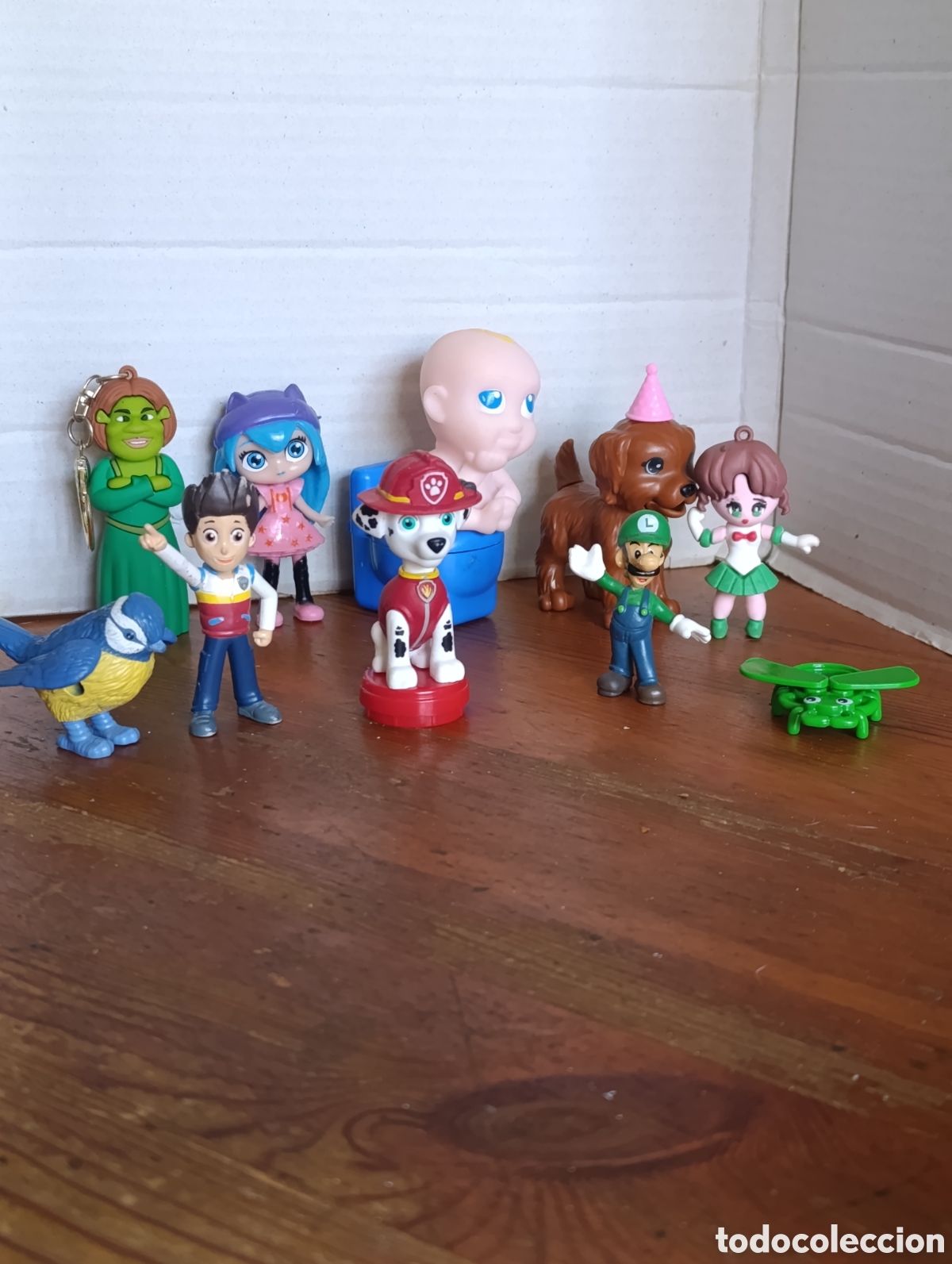 Figuras de goma y PVC: LOTE DE 10 FIGURITAS / DE PVC / VARIADAS