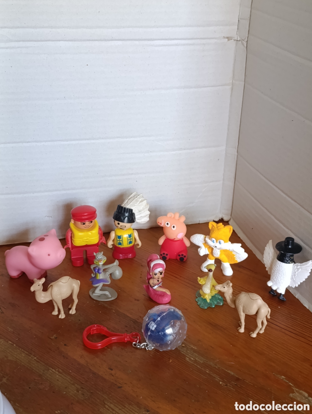 Figuras de Borracha e PVC: LOTE DE 12 FIGURAS / DE MU&Ntilde;EQUITOS / DE PVC / VARIADAS