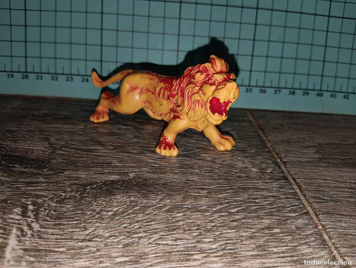 Figuras de goma y PVC: Antigua figura de le&oacute;n rugiendo animales salvajes vintage a&ntilde;os 70-80