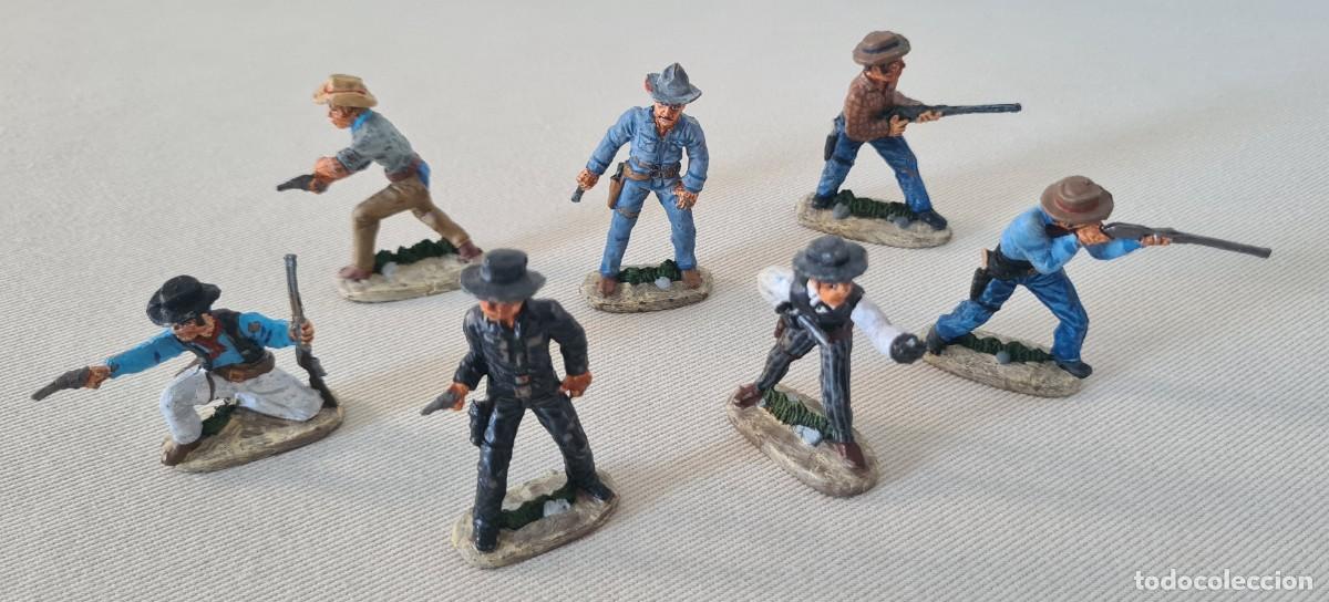 Rubber and PVC Figures: 1/32 WESTON TOY CO SOUTH OF THE BORDER THE MAGNIFICENT SEVEN PINTADOS