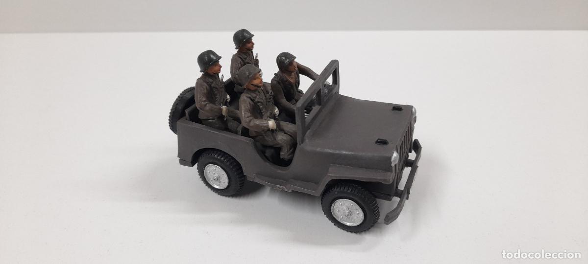 Rubber and PVC Figures: JEEP CON SOLDADOS - DESFILE DE LA VITORIA . REALIZADO POR TEIXIDO . ORIGINAL A&Ntilde;OS 60