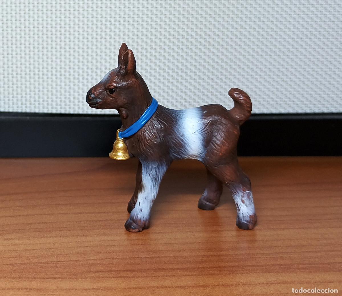 Figuras de goma y PVC: Figura Schleich - Cabritillo con cencerro - Ref. 14454 - A&ntilde;o 2004 a 2005 - Descatalogada