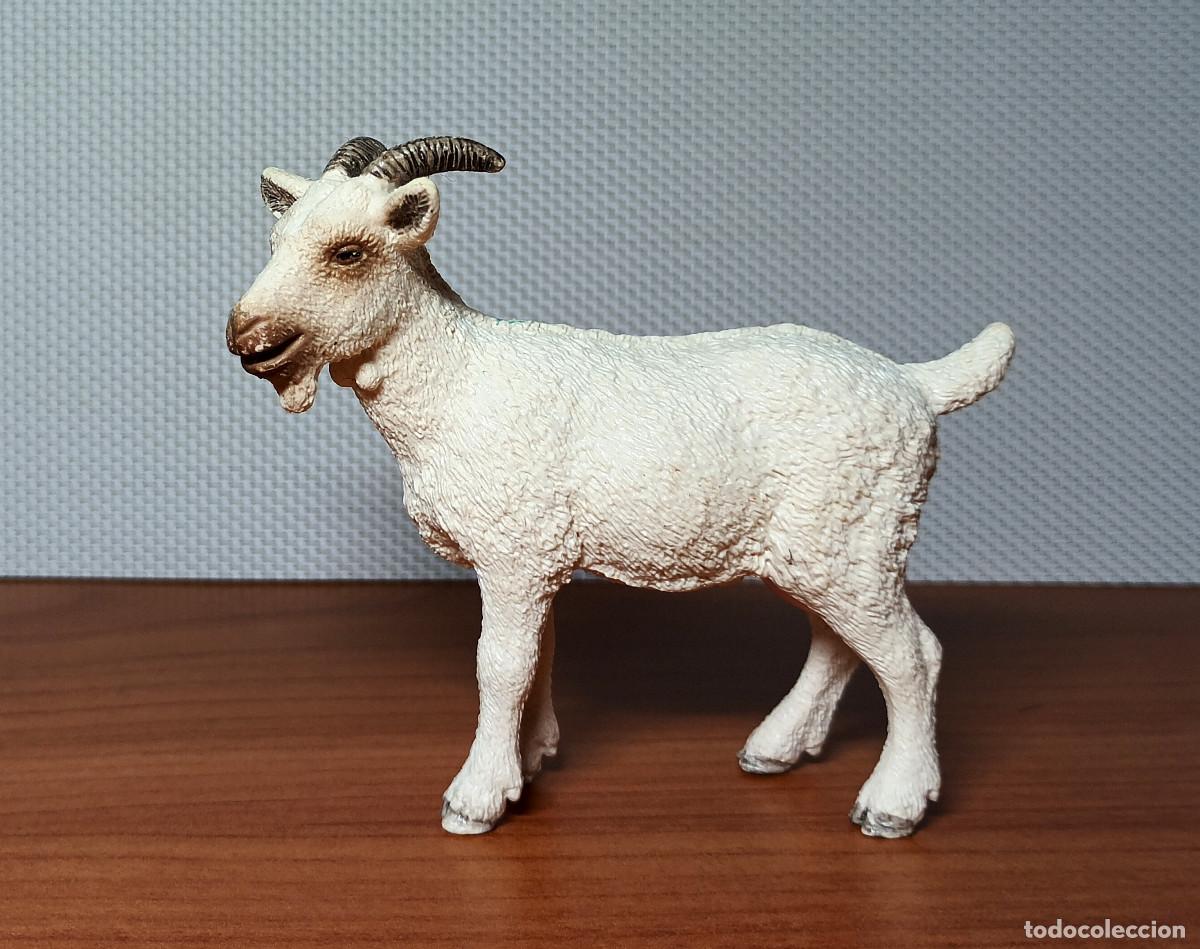 Figuras de goma y PVC: Figura Schleich - Cabra dom&eacute;stica - Ref. 42375 - A&ntilde;o 2017 a 2021 - Descatalogada
