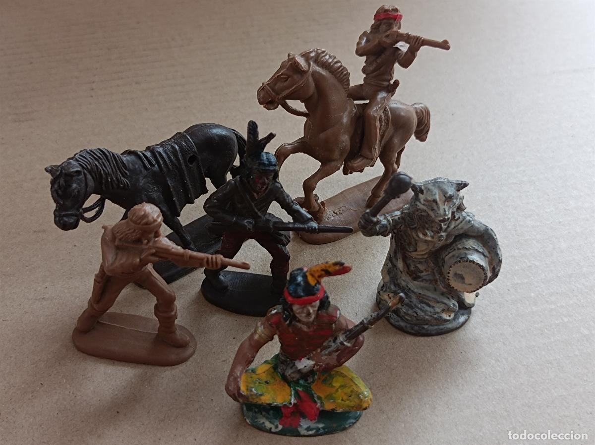 Gummi- und PVC-Figuren: FIGURAS DE PL&Aacute;STICO FABRICANTE ATLANTIC VARIAS ESCALAS - GUERREROS INDIOS
