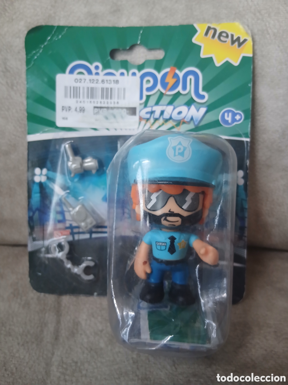 Figuras de goma y PVC: Mu&ntilde;eco Pinypon Action Polic&iacute;a (Famosa 2018) Precintado