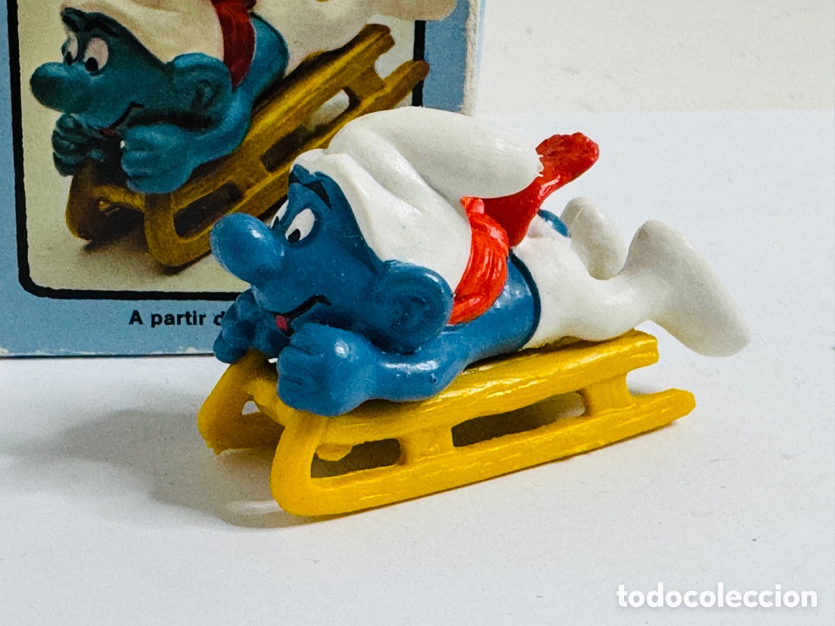 Figuras de goma y PVC: Pitufo en Trineo en caja - Foto 5