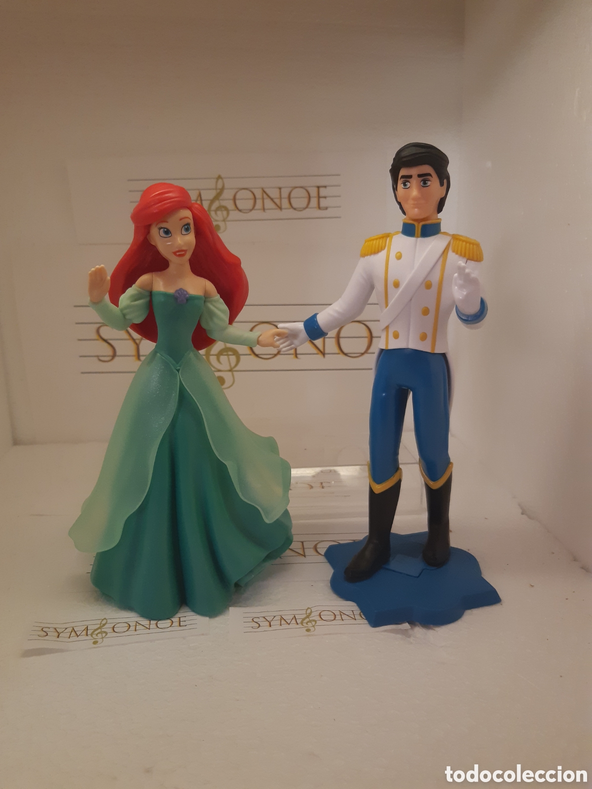 Figuras de goma Kinder: Figuras kinder Sorpresa Maxi Sirenita Ariel pr&iacute;ncipe Eric