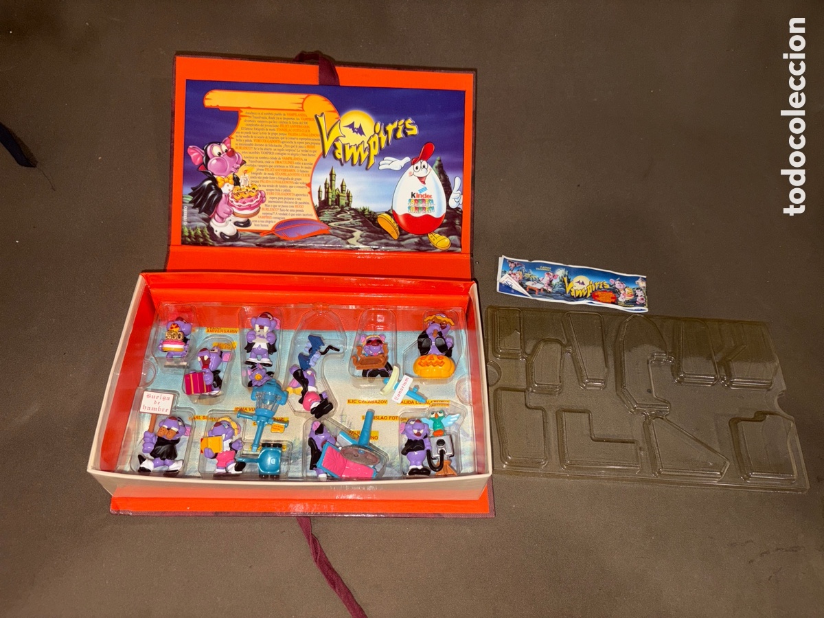 Figuras de goma Kinder: KINDER SORPRESA,COLECCI&Oacute;N VAMPIRIS EN SU CAJA ORIGINAL*VER FOTOS*desconozco si est&aacute; completo