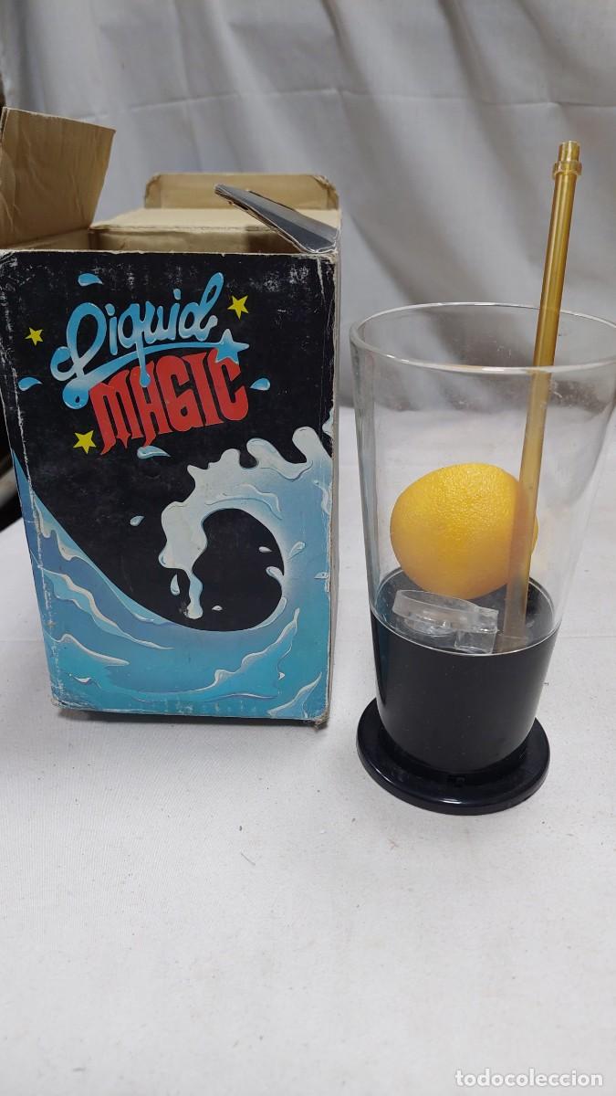 Figuras de goma y PVC: Juguete magia Liquid Magic