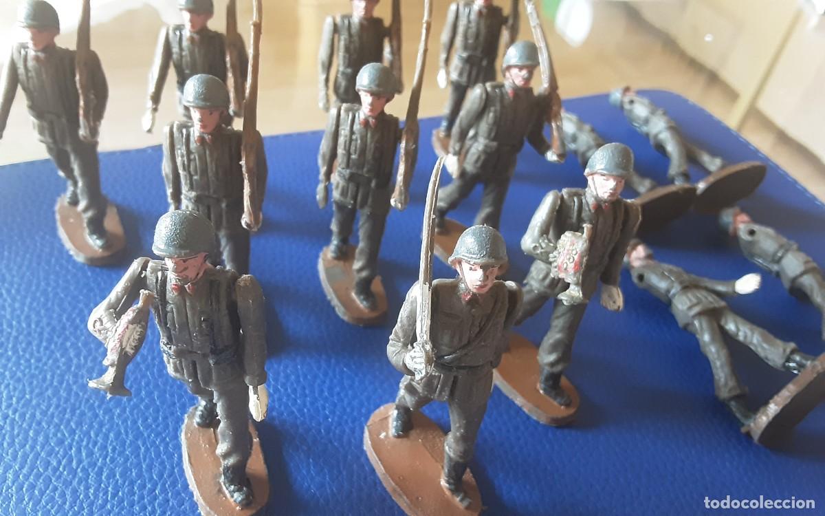 Figuras de goma y PVC: Teixido desfile infanter&iacute;a - Foto 2