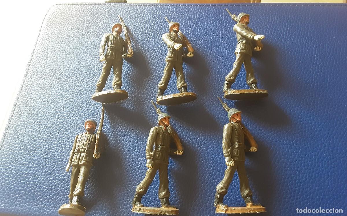 Figuras de goma y PVC: Teixido desfile infanter&iacute;a - Foto 5