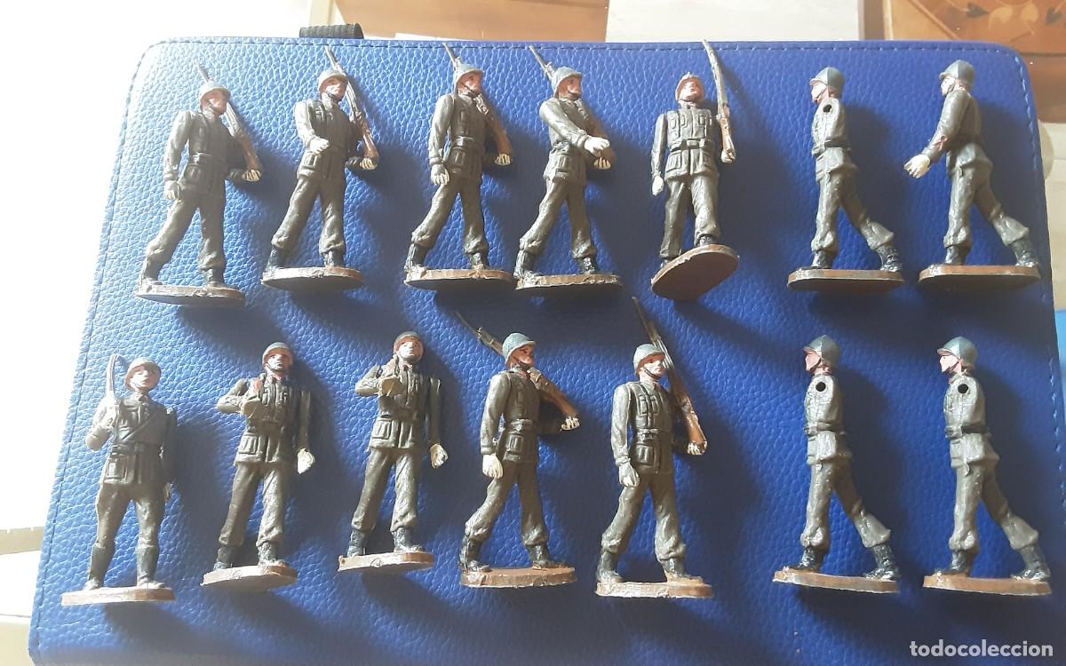 Figuras de goma y PVC: Teixido desfile infanter&iacute;a - Foto 8