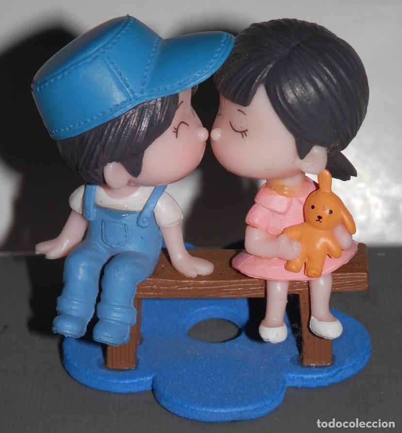 Figuras de goma y PVC: FIGURA DE PL&Aacute;STICO , NO TIENE MARCA