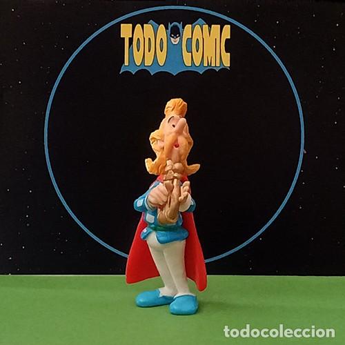Figuras de goma y PVC: Asurancet&uacute;rix (Bardo) / Goscinny & Uderzo / Plastoy 2017 / Escala 5-6 cms Medianas