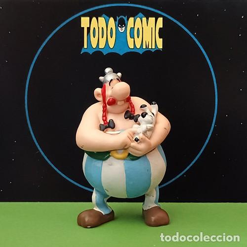 Figuras de goma y PVC: Ob&eacute;lix con Ide&aacute;fix / Goscinny & Uderzo / Plastoy 1997 / Escala 8-10 cms Cl&aacute;sica