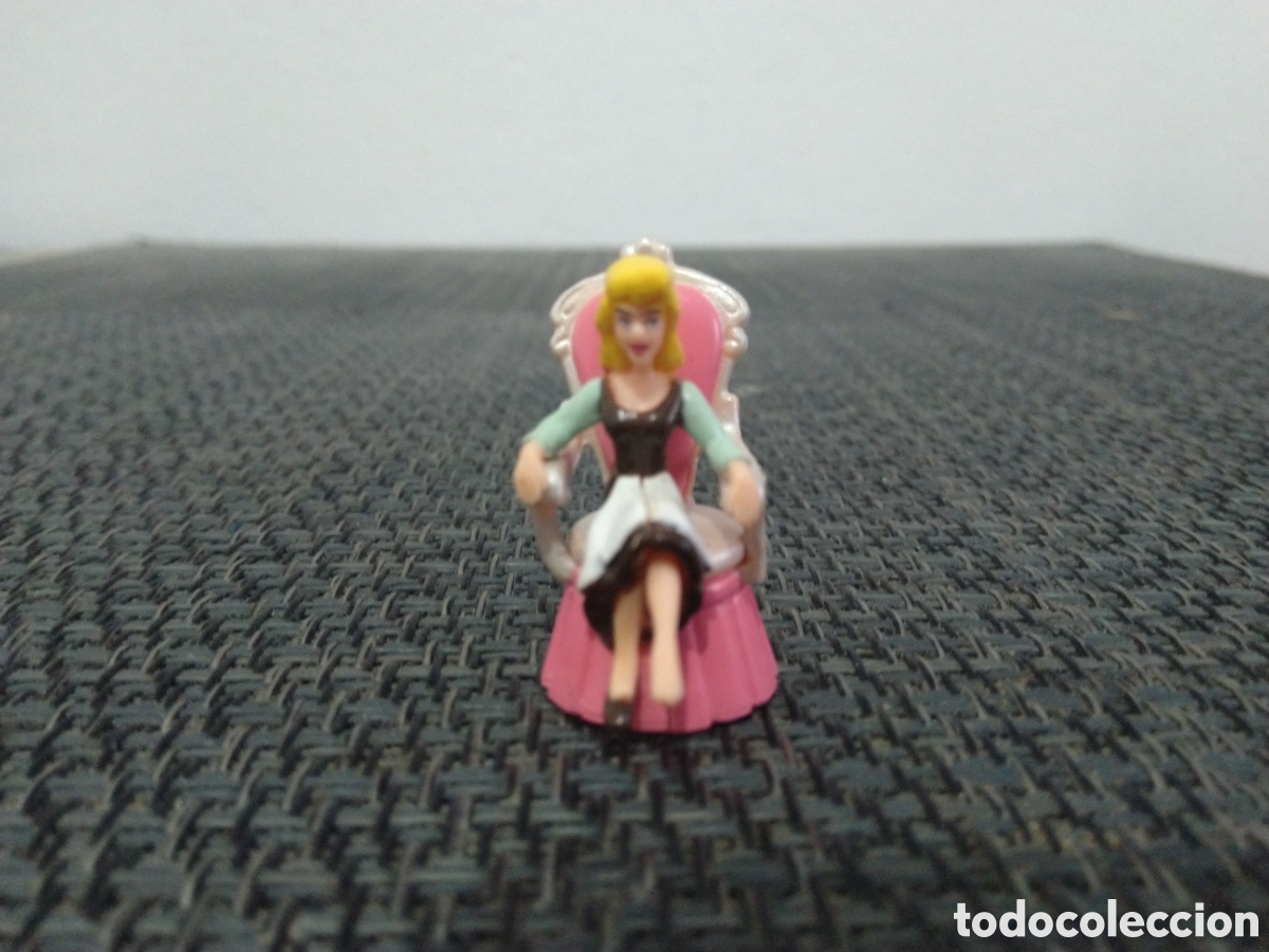 Figuras de goma y PVC: FIGURA PVC POLLY POCKET BLUEBIRD CENICIENTA ORIGINAL DISNEY WALT DISNEY SILLA ZAPATO