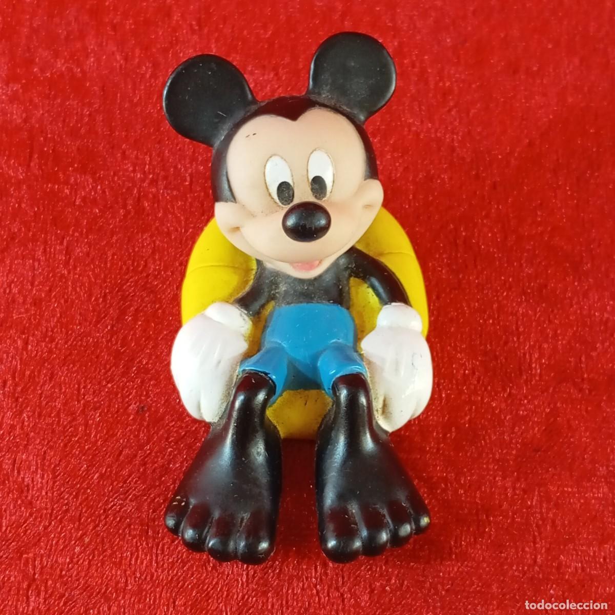 Figuras de goma y PVC: FIGURA DE GOMA - MICKEY MOUSE EN FLOTADOR - WALT DISNEY - 7 X 3 CM / 2063