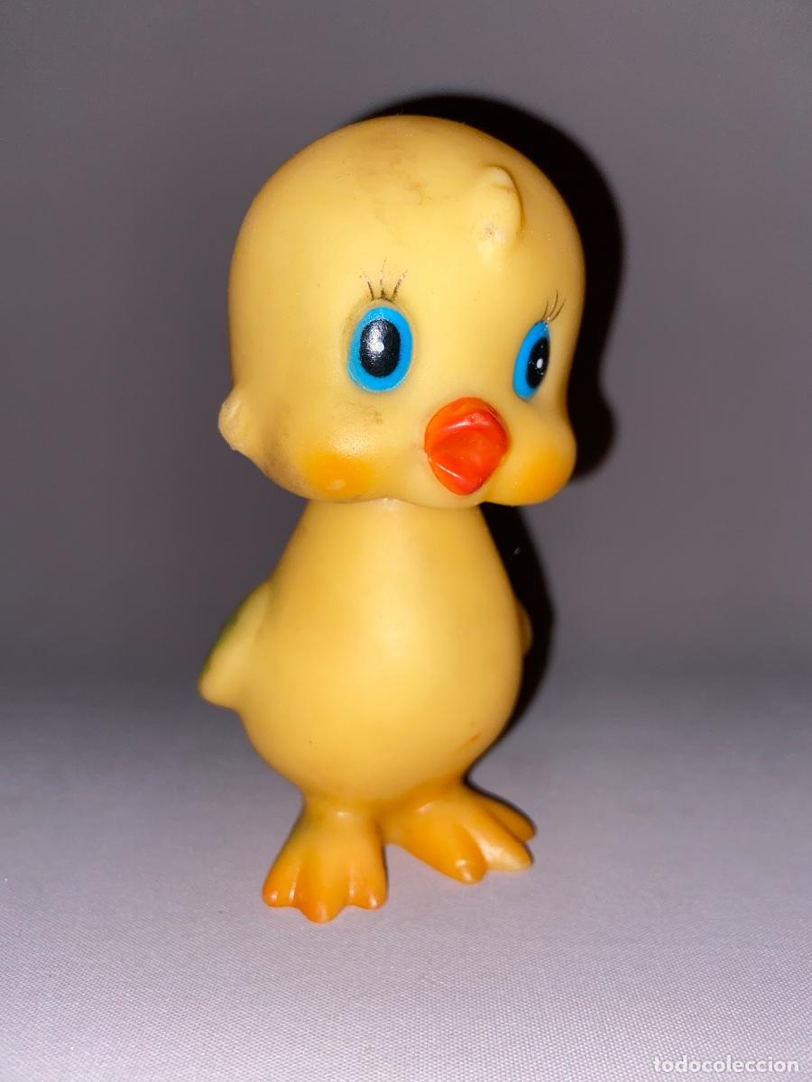Figuras de goma y PVC: ANTIGUA FIGURA &ldquo; POLLITO &ldquo; DE GOMA - ARTICULABLE