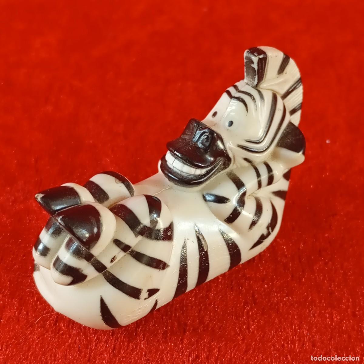 Figuras de goma y PVC: FIGURA DE PVC - MARTY LA CEBRA - MADAGASCAR - NESTL&Eacute; - 4 X 6 CM / 2097